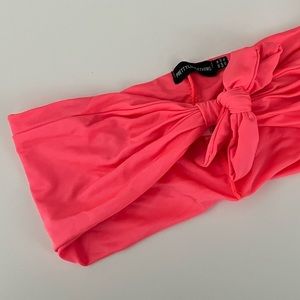 NWOT Coral Bikini Top